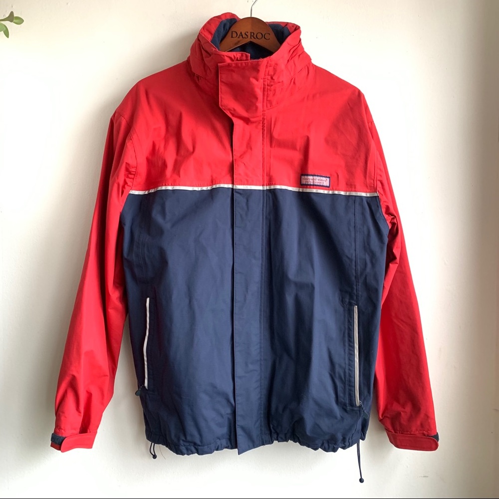 Vineyard Vines  sailing jacket size large EUC